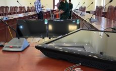 hệ thống âm thanh hội nghị trực tuyến truyền hình